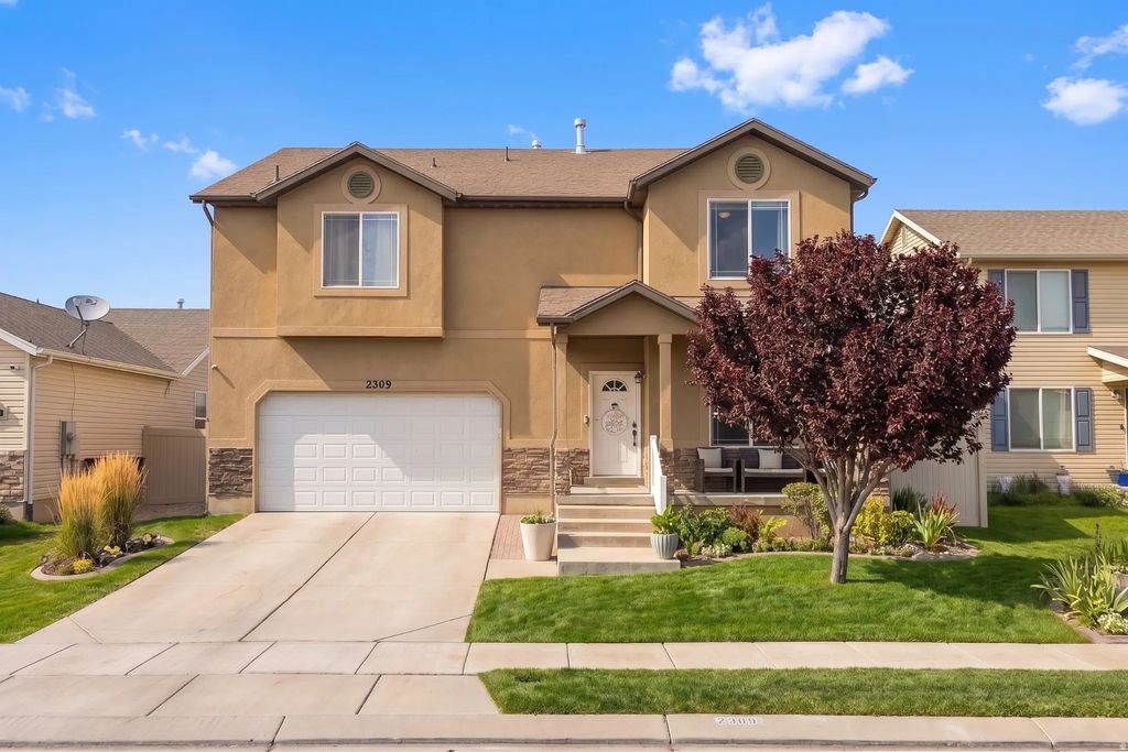 2309 E Hitching Post Dr, Eagle Mountain