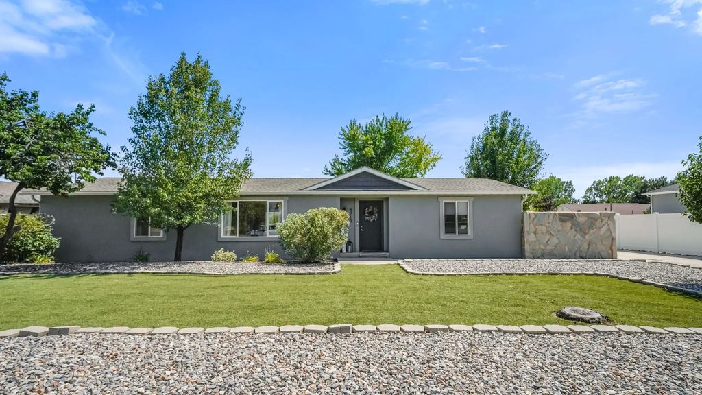 4719 W 11000 N, Highland