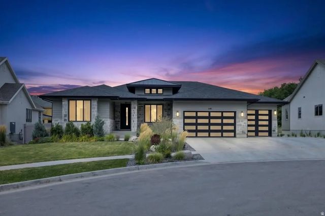 648 W Hidden Farm Dr, Farmington