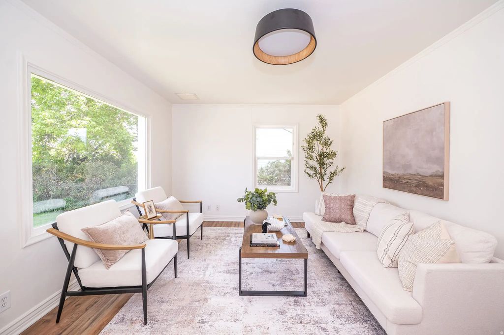5 W Miller St S, Murray