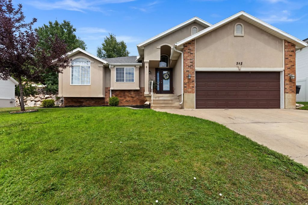 382 E 3550 N, North Ogden