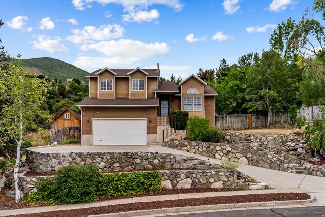 727 S 400 E, Farmington