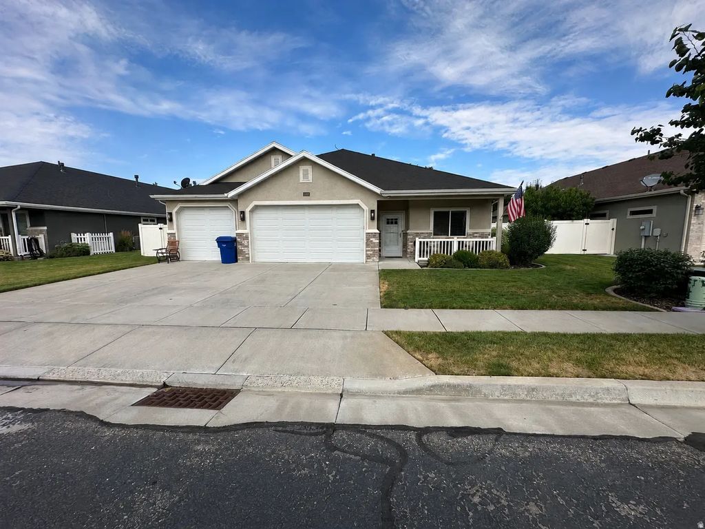 1909 N 690 W, West Bountiful