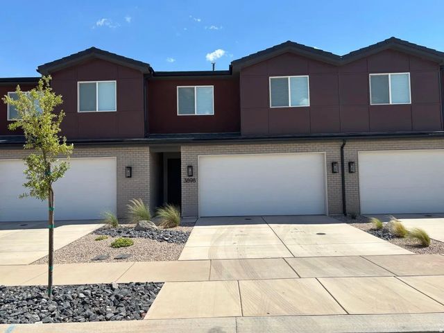 3898 E Fossil Way, Washington