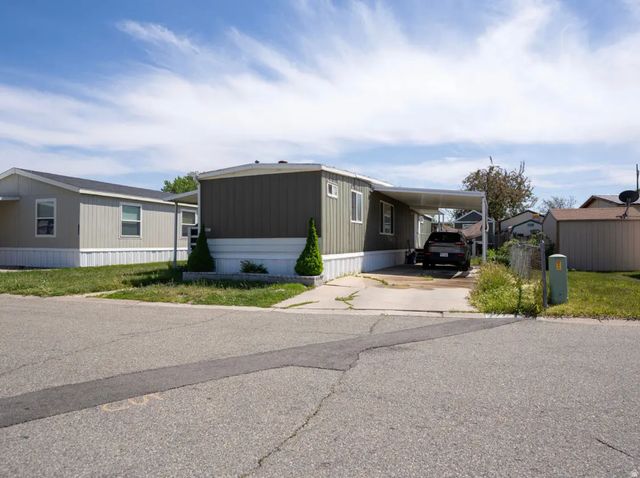 1147 W Linda Vista Dr S, West Valley City