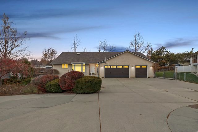 1504 E Spring Ln, Holladay