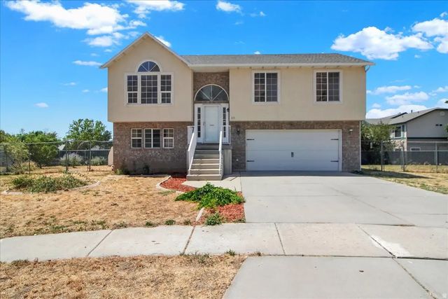 815 E 725 N, Ogden
