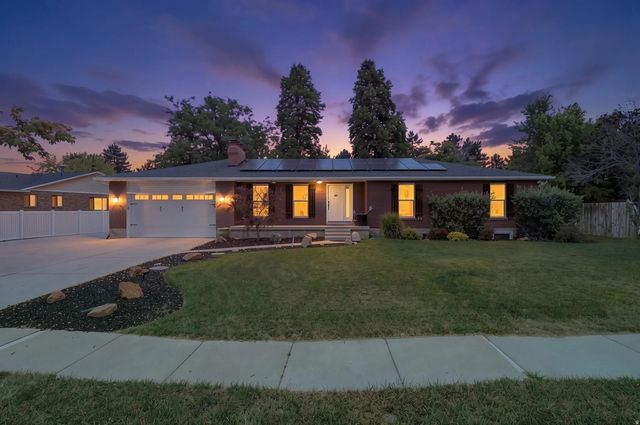 1471 E Shoshone Ave S, Sandy