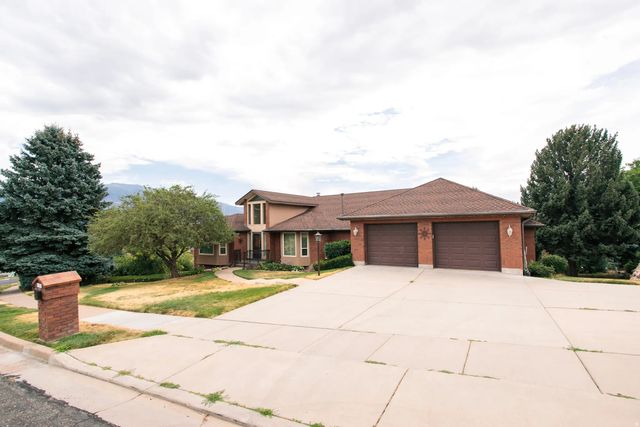 1063 E 5700 S, South Ogden