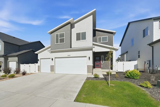 12947 S Sabrina Row W 2, Riverton