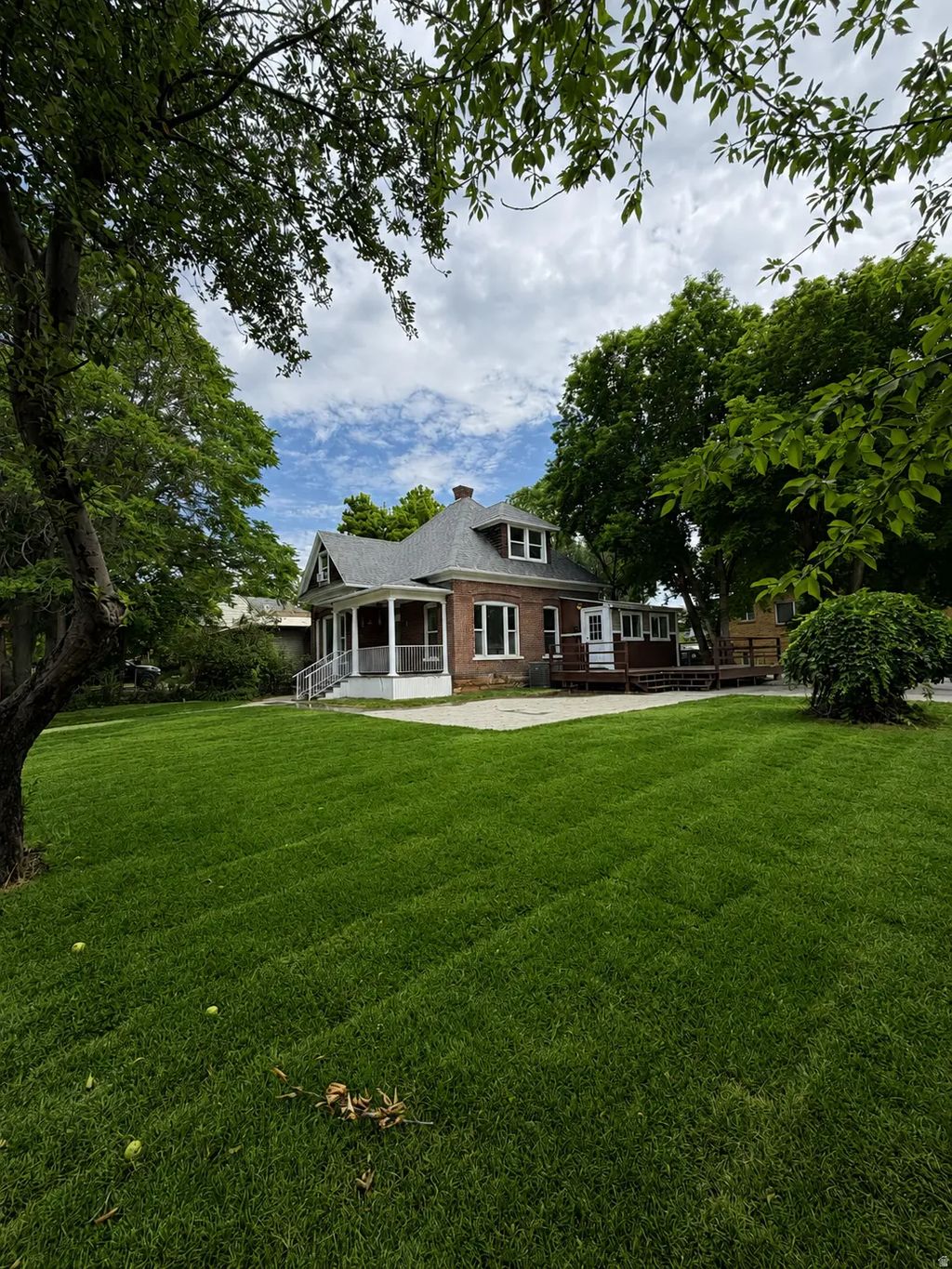 2569 S Green St, Salt Lake City