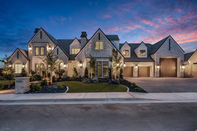 2660 E Cultivator Ln, St. George