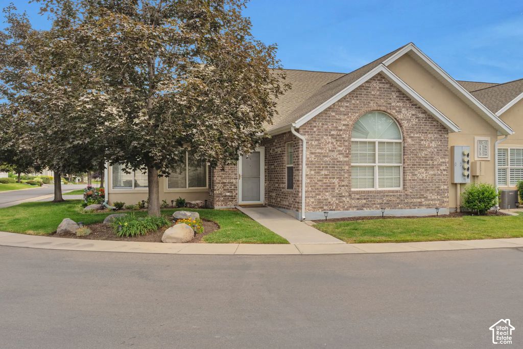2156 W Jordan Villa Dr B, West Jordan