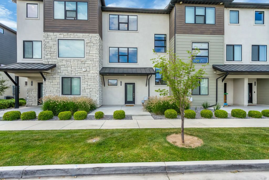 765 W Crystal Crk, American Fork