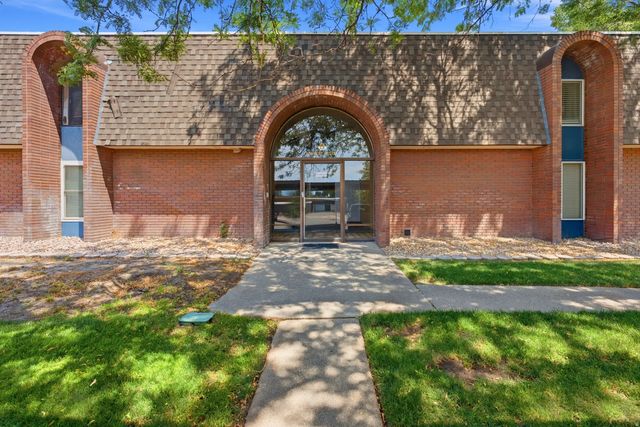 20 W Lester Ave B26, Murray