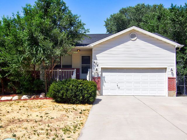 835 N 975 E, Ogden
