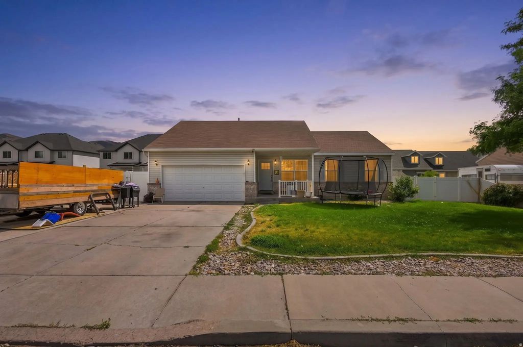 1225 W 1050 S, Payson