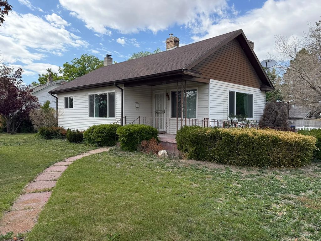 264 W 200 S, Tooele
