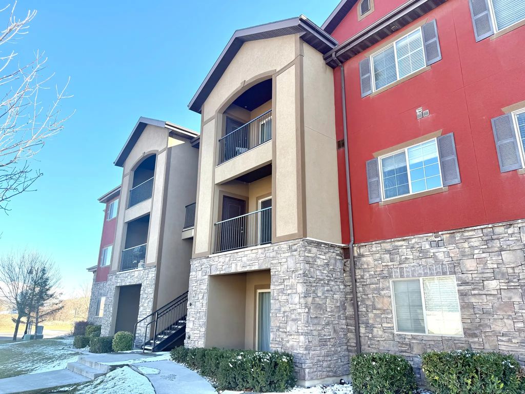 223 E Jordan Ridge Blvd 110, Saratoga Springs