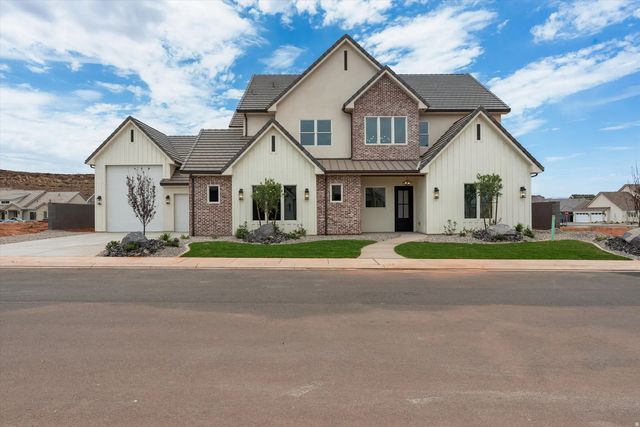 426 E Forrest Paddock Dr, Washington