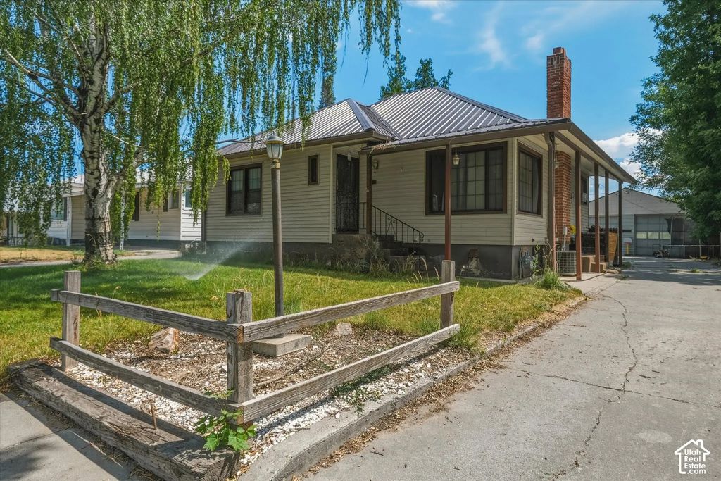 226 N State St, Preston