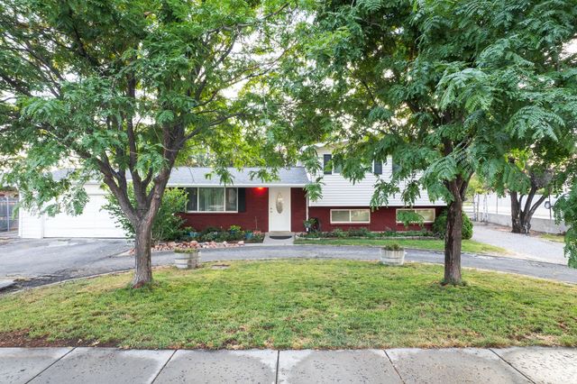 7282 S 2700 W, West Jordan