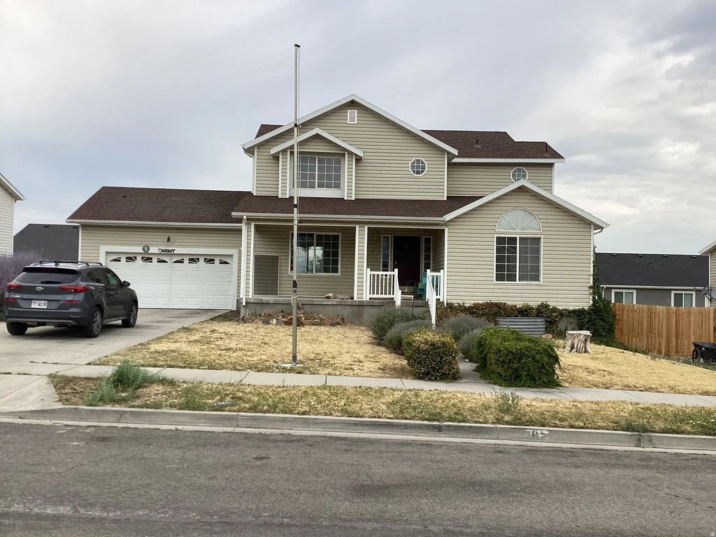 705 N 310 E, Tooele