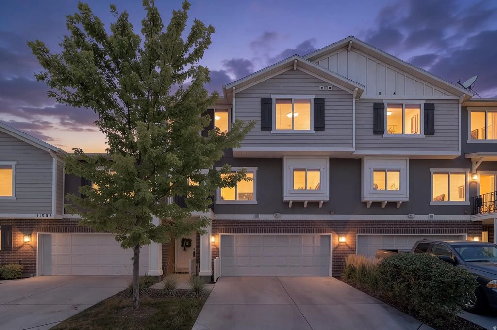 11954 S Forester Peak Pl W, Herriman