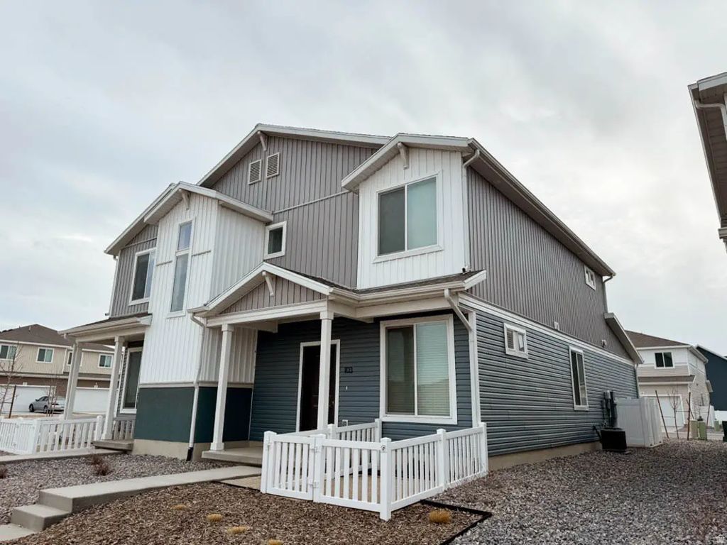 242 E Browns Creek St 127, Saratoga Springs