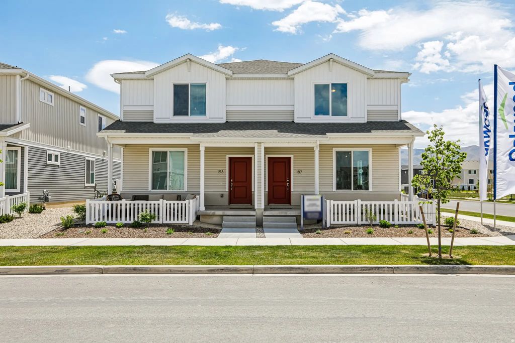 248 E Browns Creek St 128, Saratoga Springs