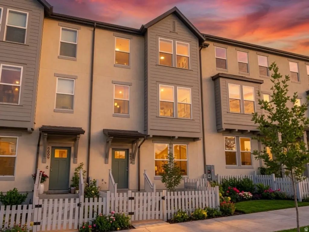 6693 W South Jordan Pkwy S 347, South Jordan