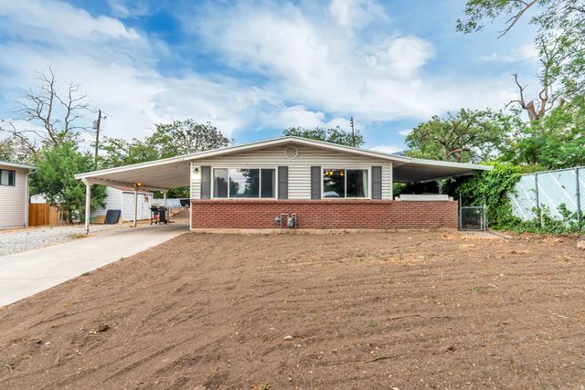512 N 100 E, Tooele