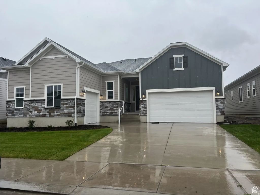 253 E Polaris Dr S 105, Saratoga Springs