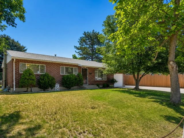 6871 S Springbrook Way E, Cottonwood Heights