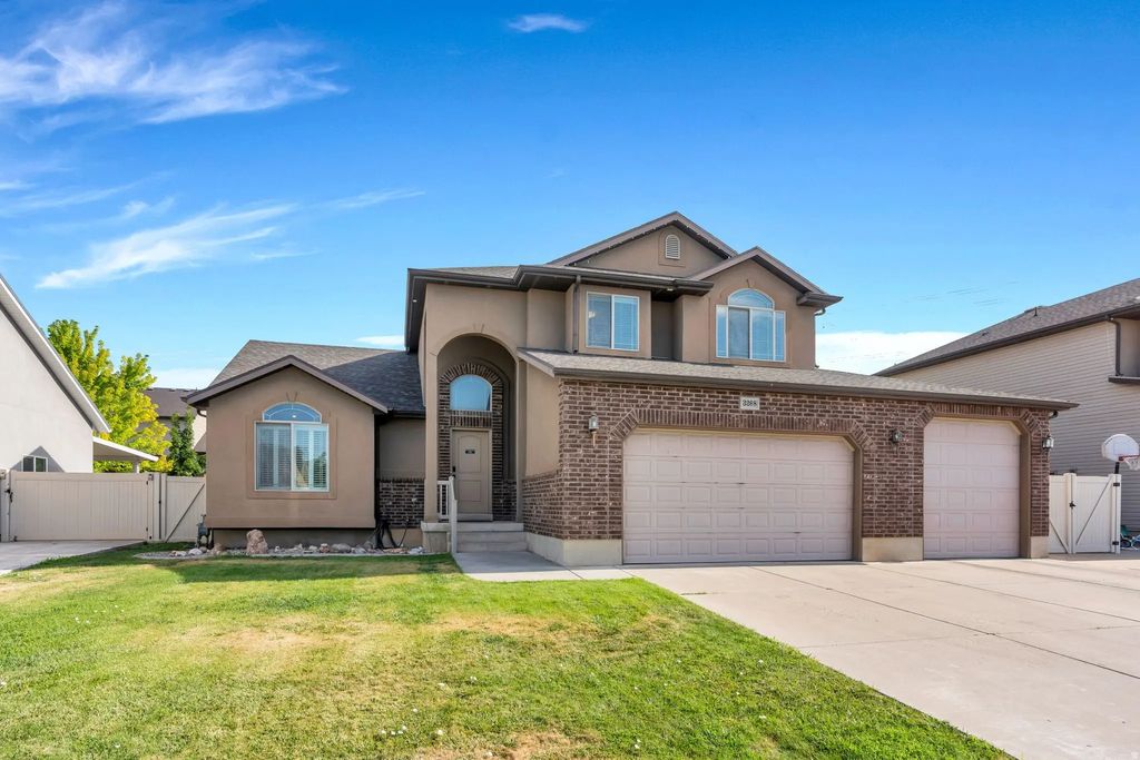3268 W 1025 N, Layton