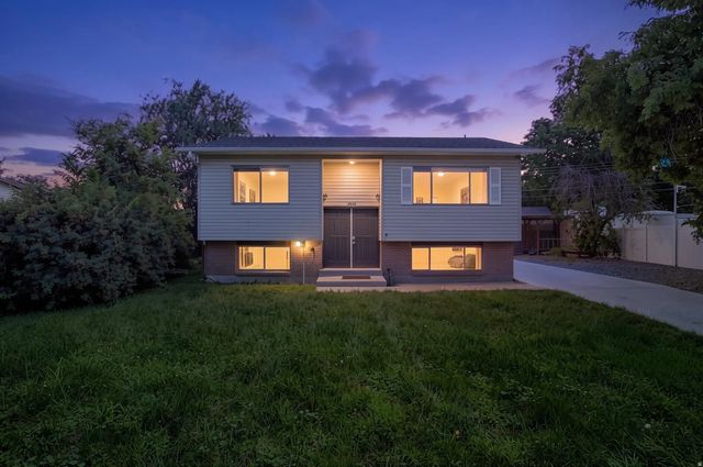 3625 S 4445 W, West Valley City