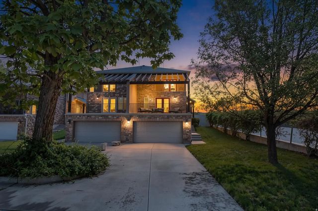 7353 S 700 E, Midvale
