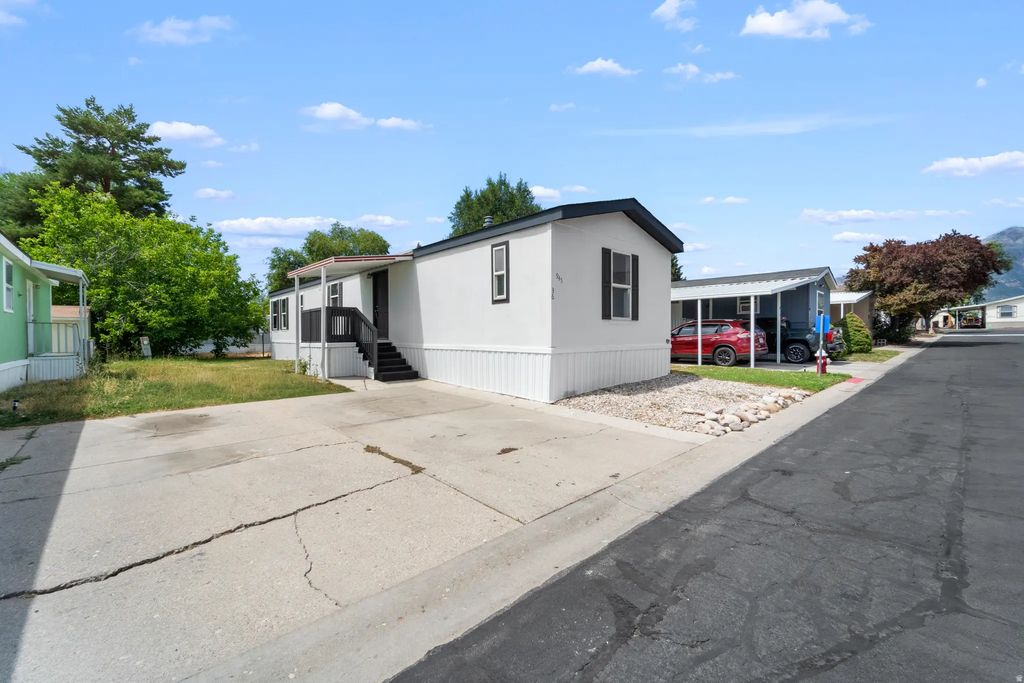 945 N 500 E 36, Ogden