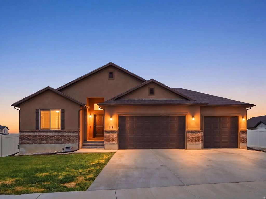 314 W 2280 N, Tooele