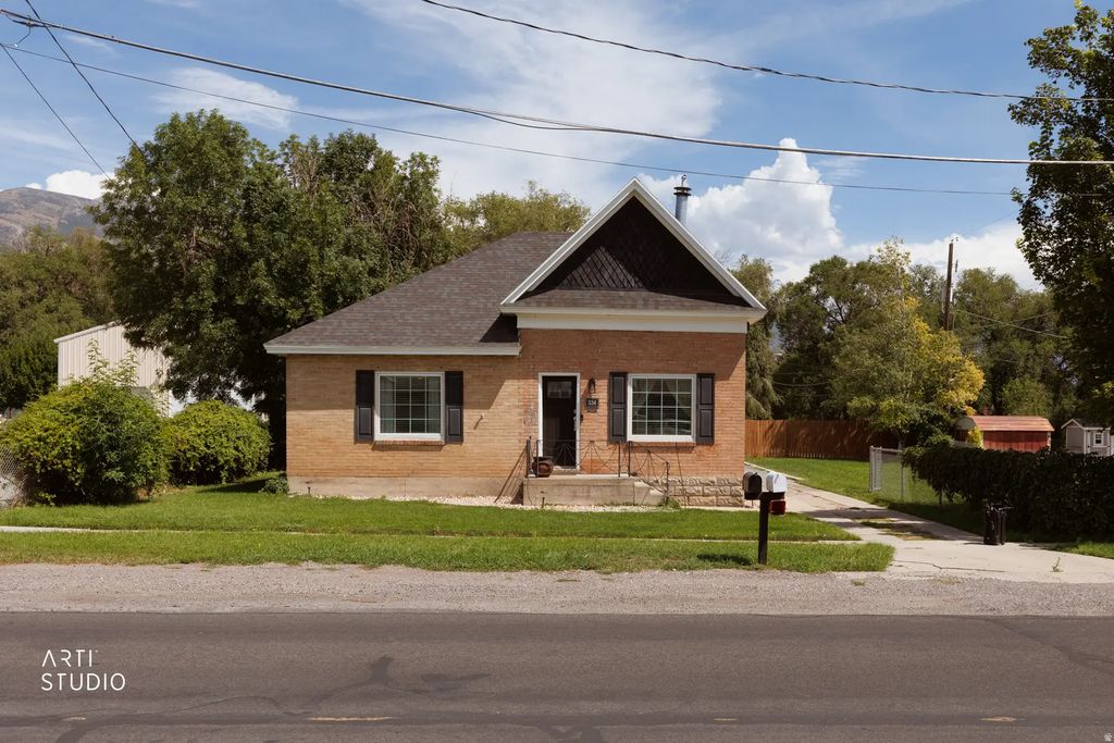 334 N 300 E, American Fork