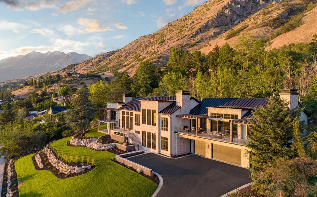 3726 N Devonshire Dr, Provo