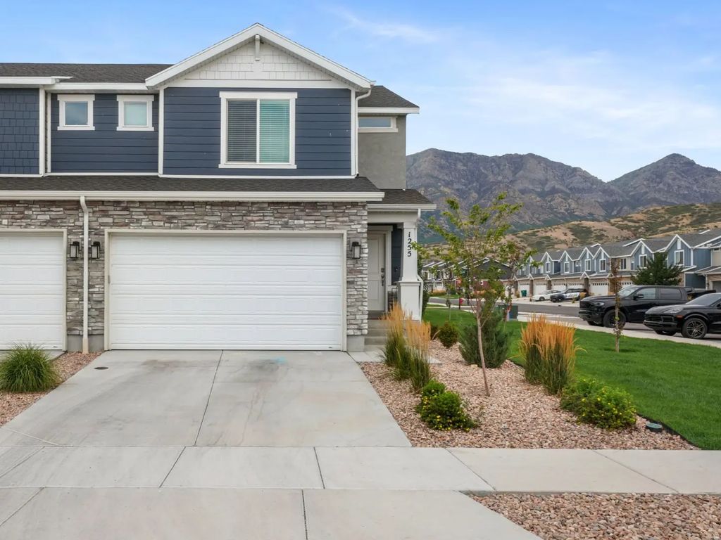 1255 S Thistle Dr W, Santaquin