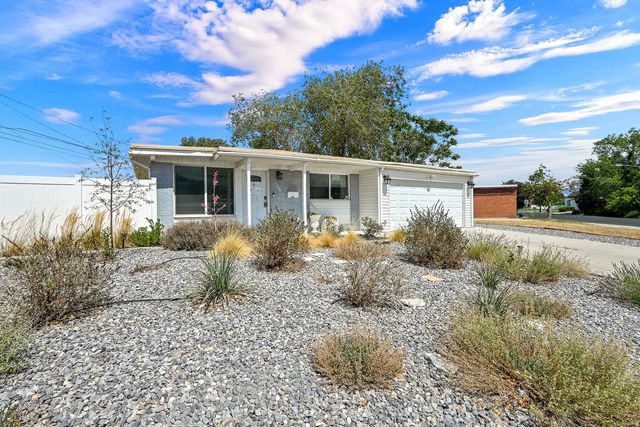 5940 S Starlite Dr, Murray