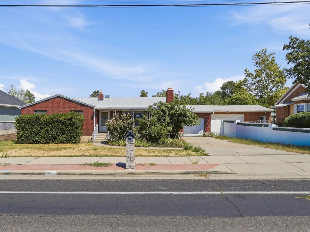3831 S 4800 W, West Valley City