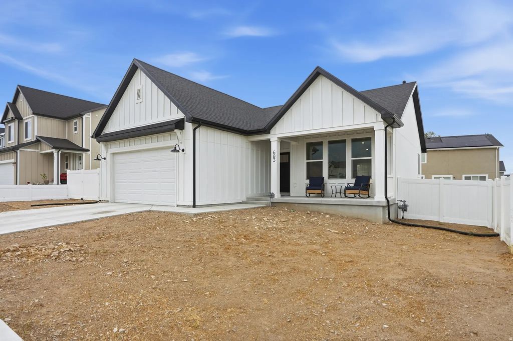 683 N Eastcrest Ave, Tooele