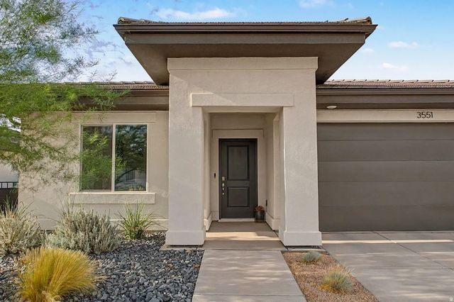 3551 E Staircase Way, Washington