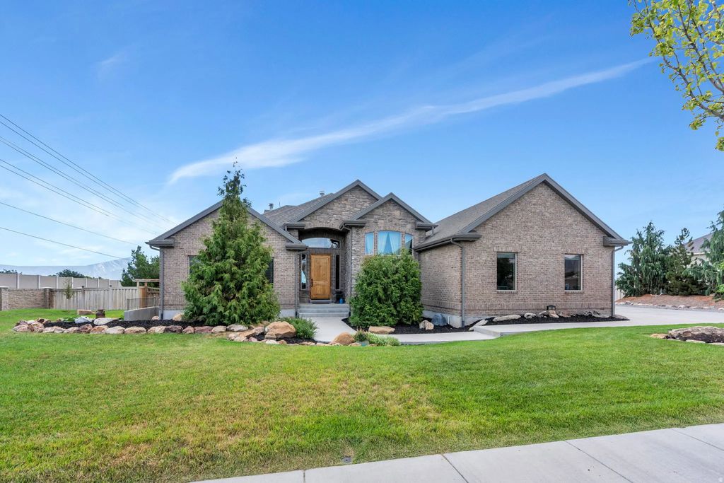 13807 S Asherwoods Cv, Bluffdale