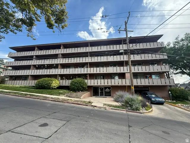 87 W 300 N 406, Salt Lake City
