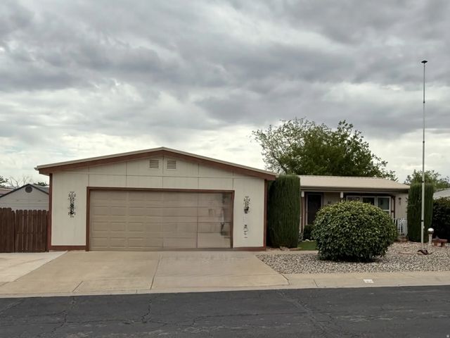 82 N 3880 W, Hurricane