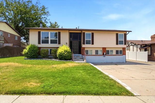 84 E 1470 S, Farmington